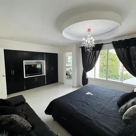 Villa Ctg Playa Private Jacuzzis Cartagena