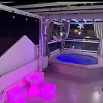CTG Villa Playa Private Jacuzzis